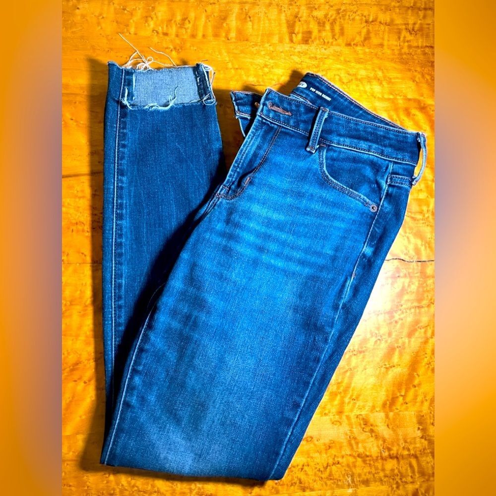 Old Navy, Pop icon skinny, excellent condition, size 2